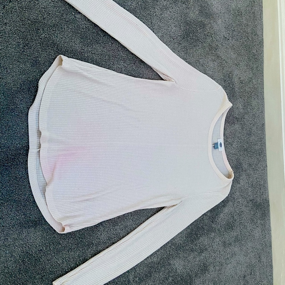 White ribbed sweater